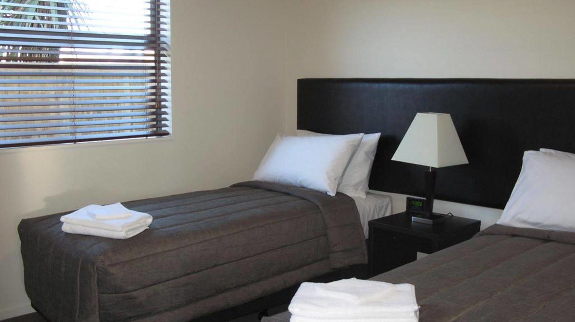 Pegasus Gateway Motels & Apartments Rangiora Exteriér fotografie