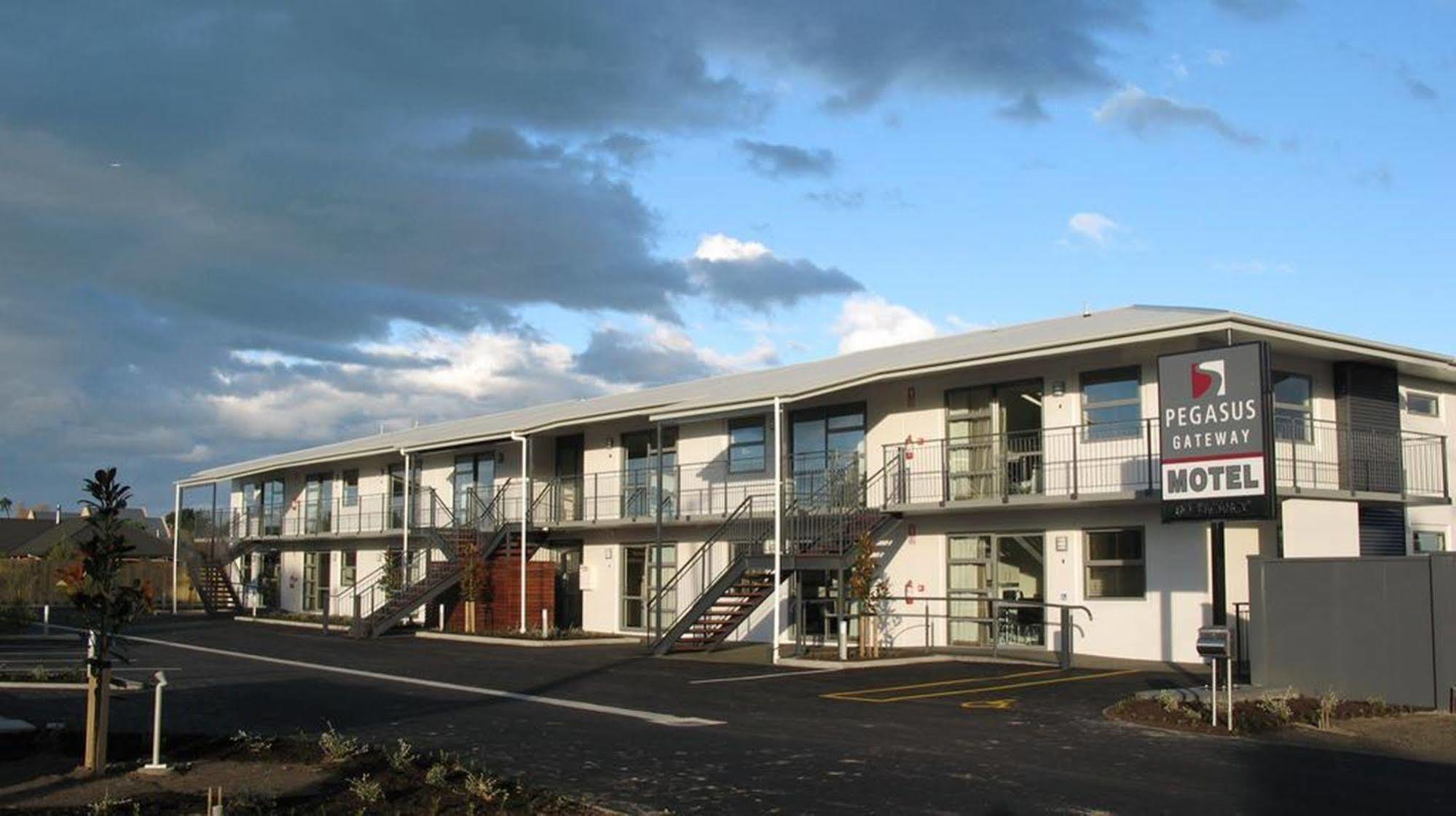 Pegasus Gateway Motels & Apartments Rangiora Exteriér fotografie